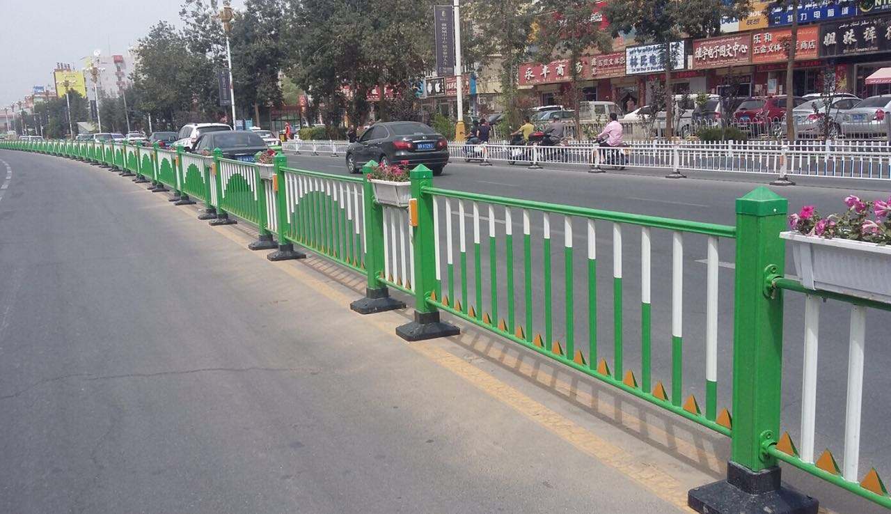 辶
